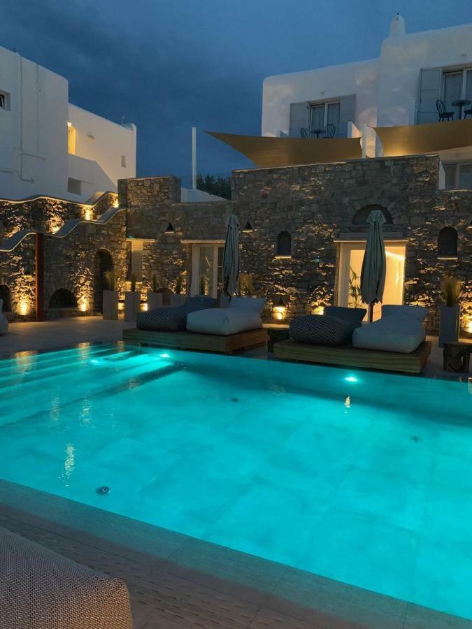 Apiro Mykonos 4*